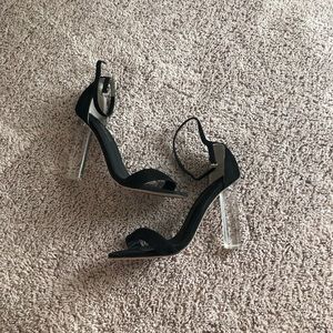Tony Bianco High heels